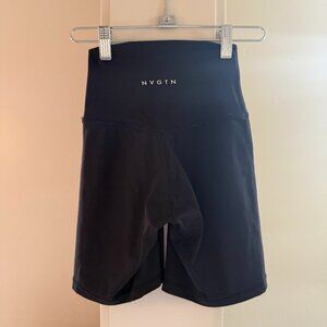 NVGTN Solid Seamless Short